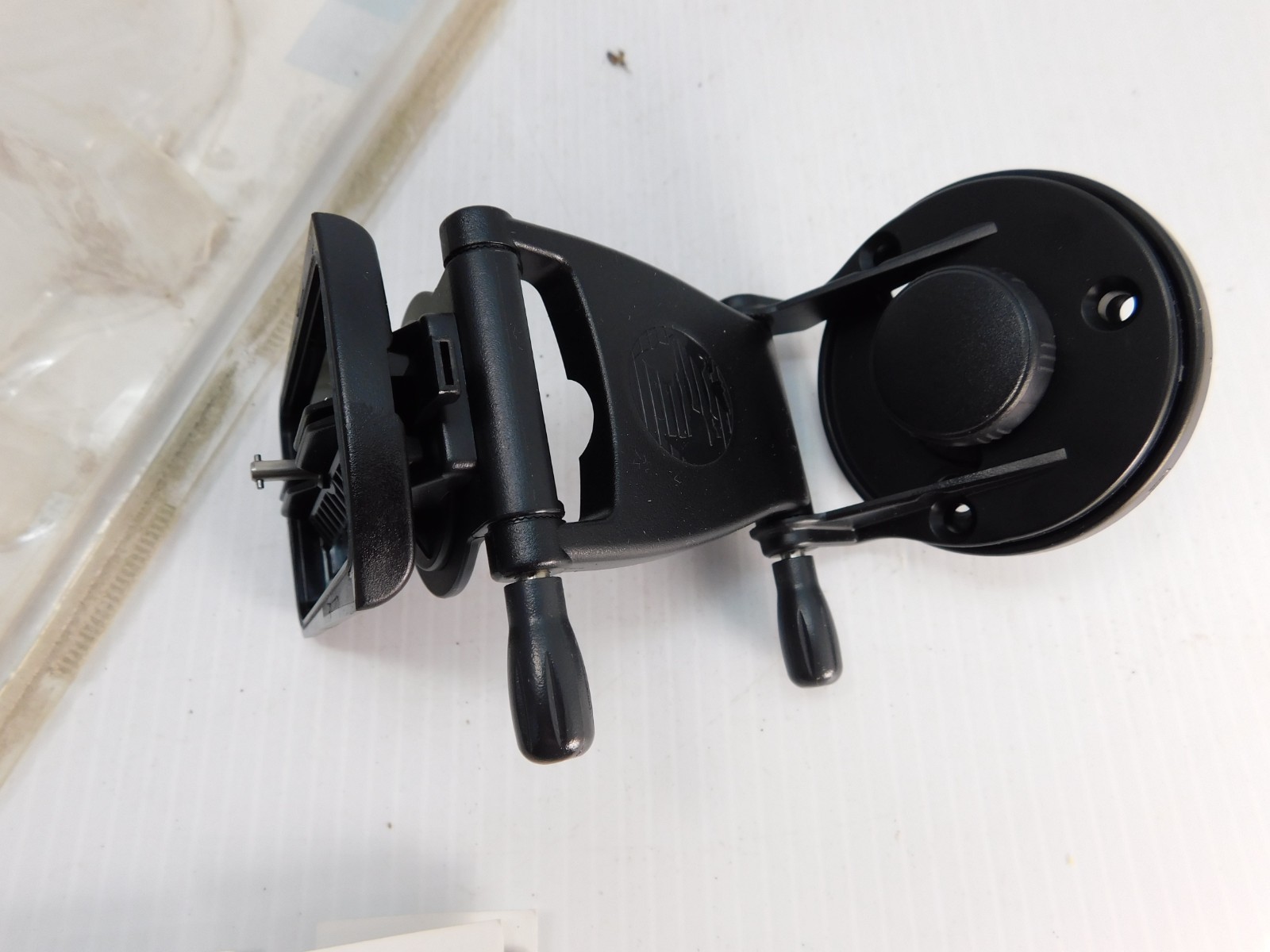 Garmin GPS mount 010-10354-00, Legend