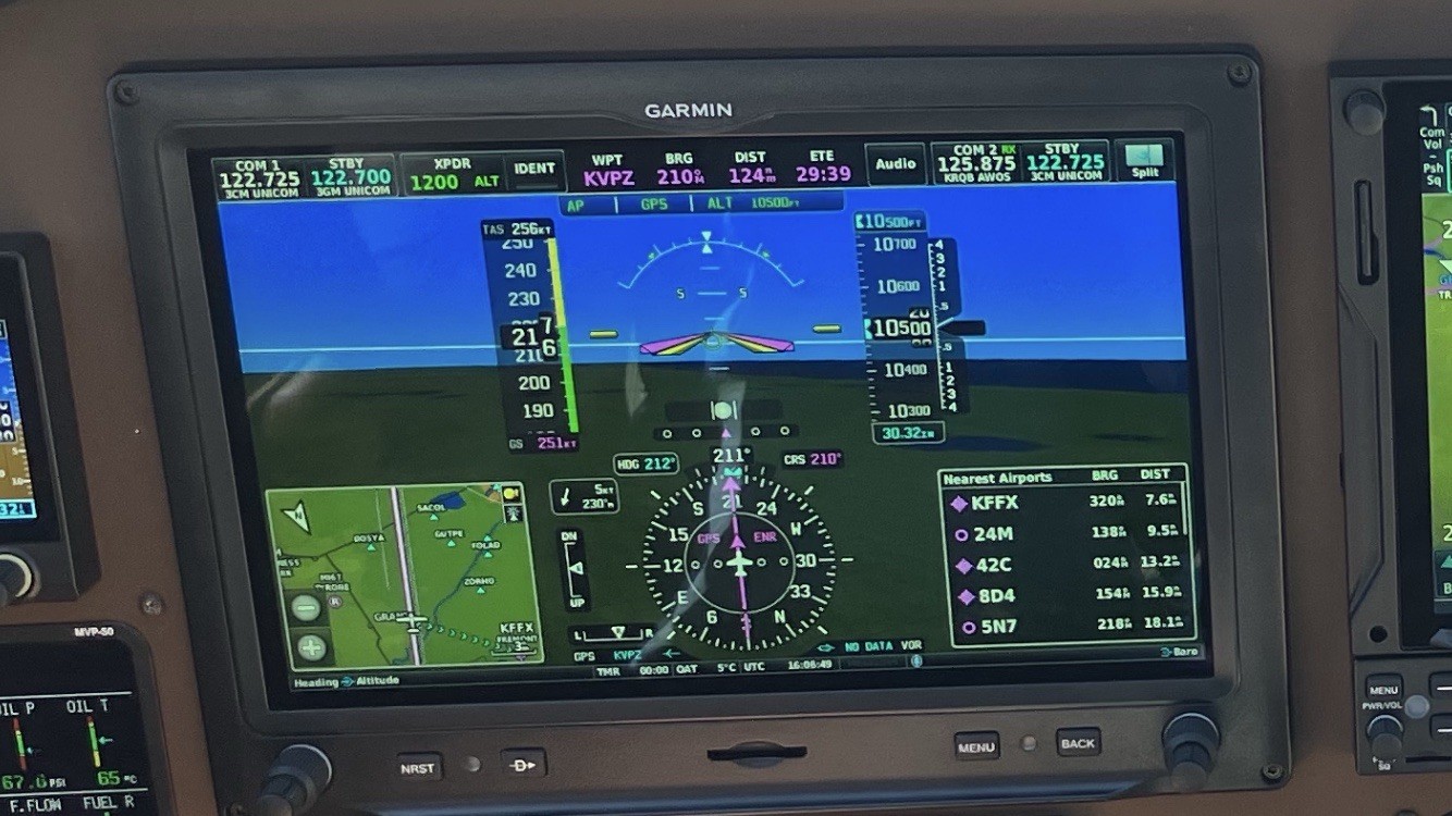 Garmin GDU465 (10.6in)