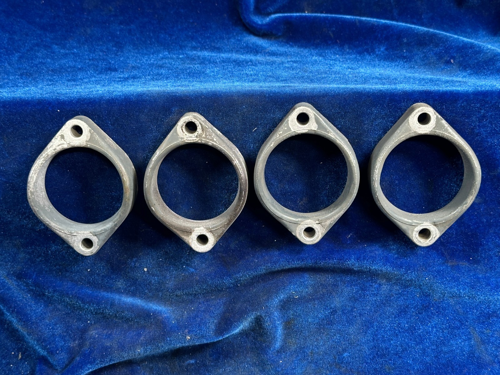 Lycoming O-320E2A FLANGE - INTAKE PIPE