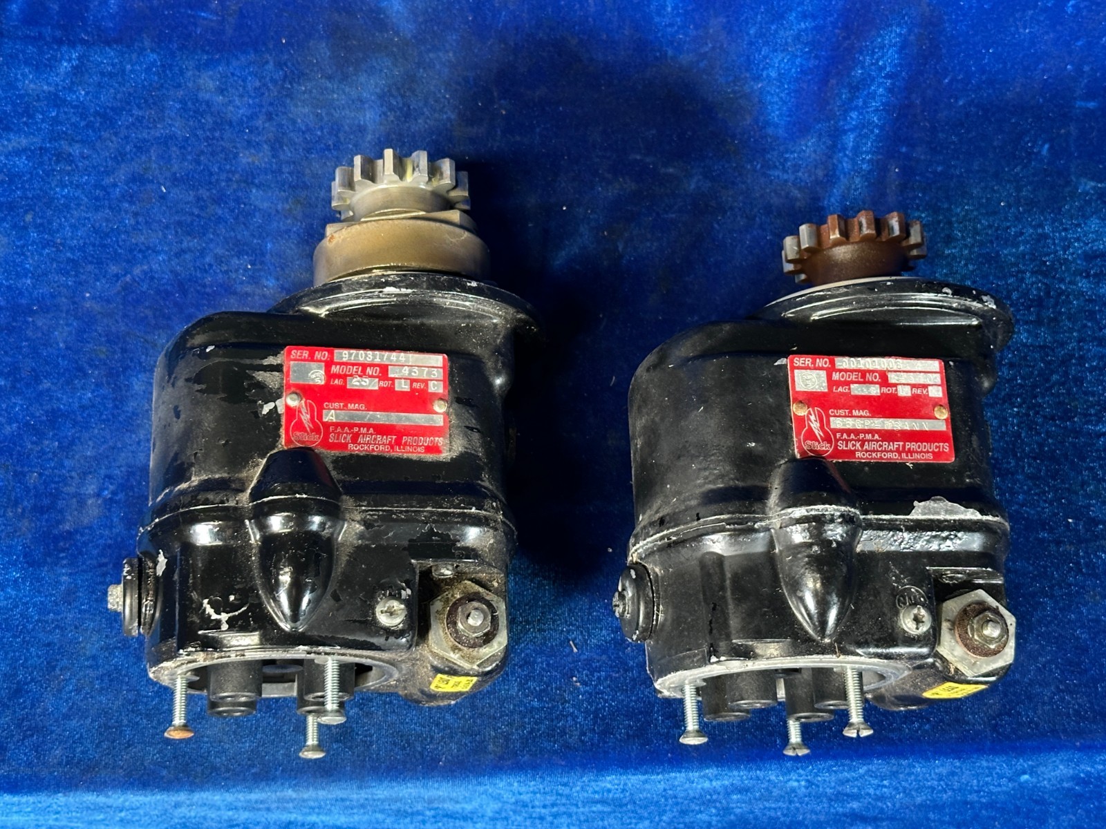 Slick MAGNETO SET OF 2 -