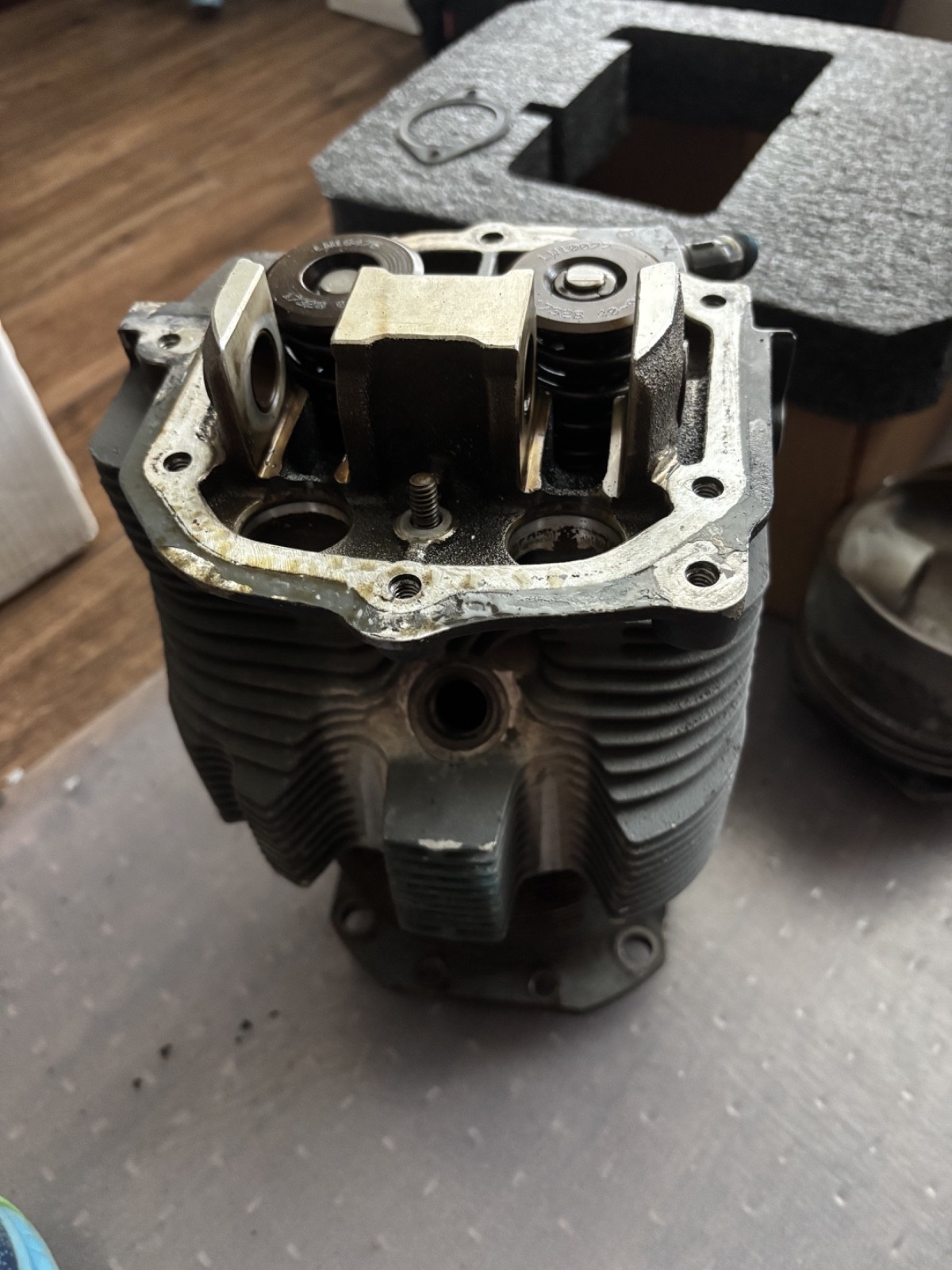 Lycoming O-360 cyclinder Assembly, 180 hp