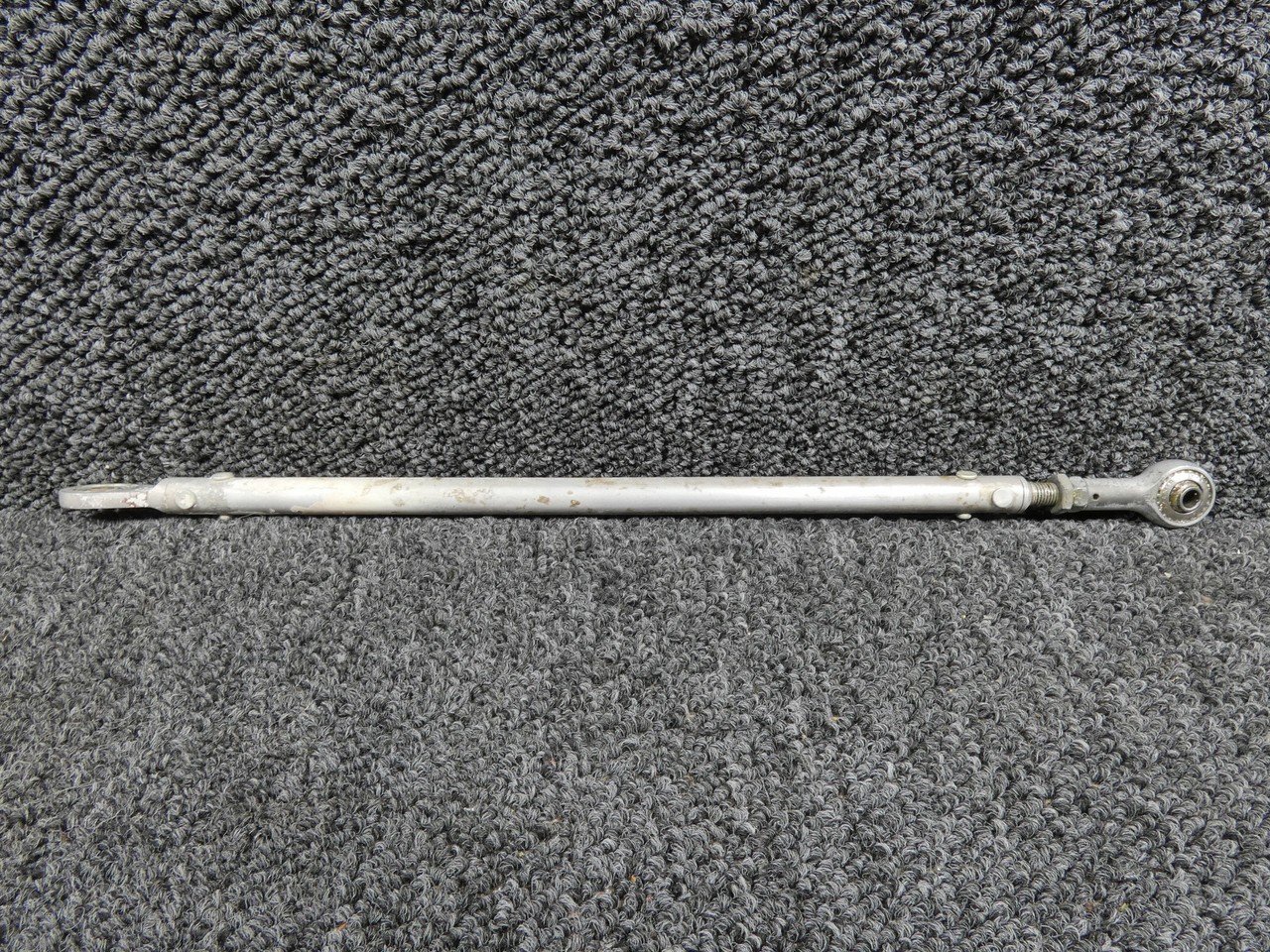 Aero Commander 2510006 500B Aileron Push Rod Assembly