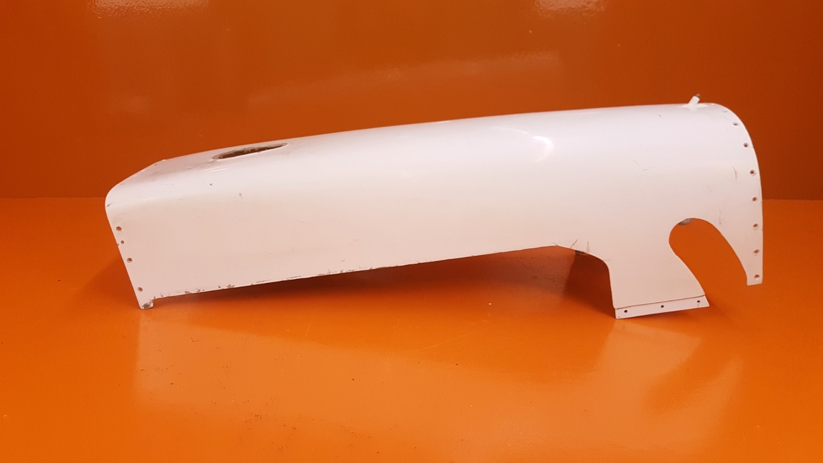 Cessna 6232237-72 Citation 650 Center Assy