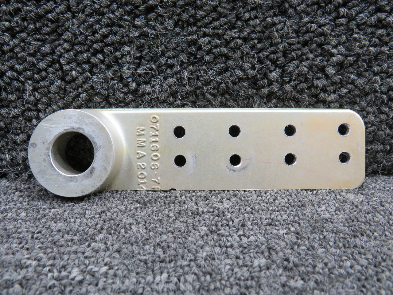 Cessna Aircraft Parts 0711606-5 (Cast: 0711606-7F) Cessna 182R