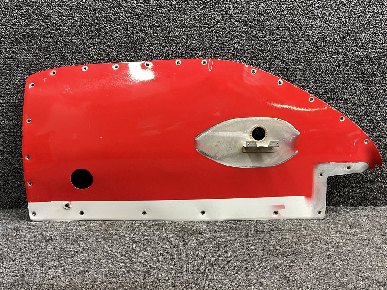Cessna Aircraft Parts 0823413-32 Cessna 421B Lower Wing