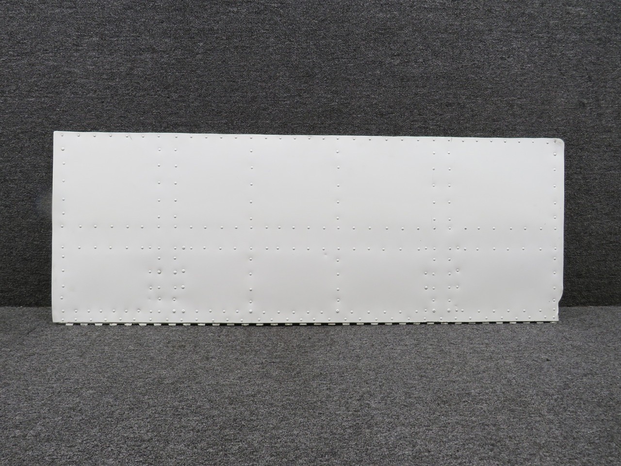 Cessna Aircraft Parts 0825000-97 Cessna 421C Inboard Flap