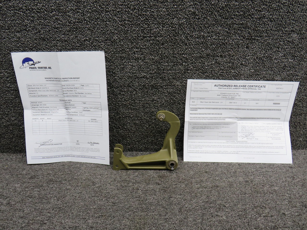 Cessna Aircraft Parts 0841106-5 Cessna 421B Main Gear