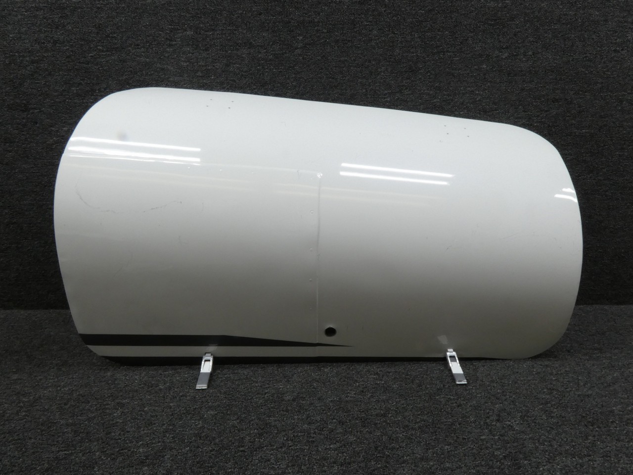 Cessna Aircraft Parts 5113013-55 Cessna 421C Nose Baggage