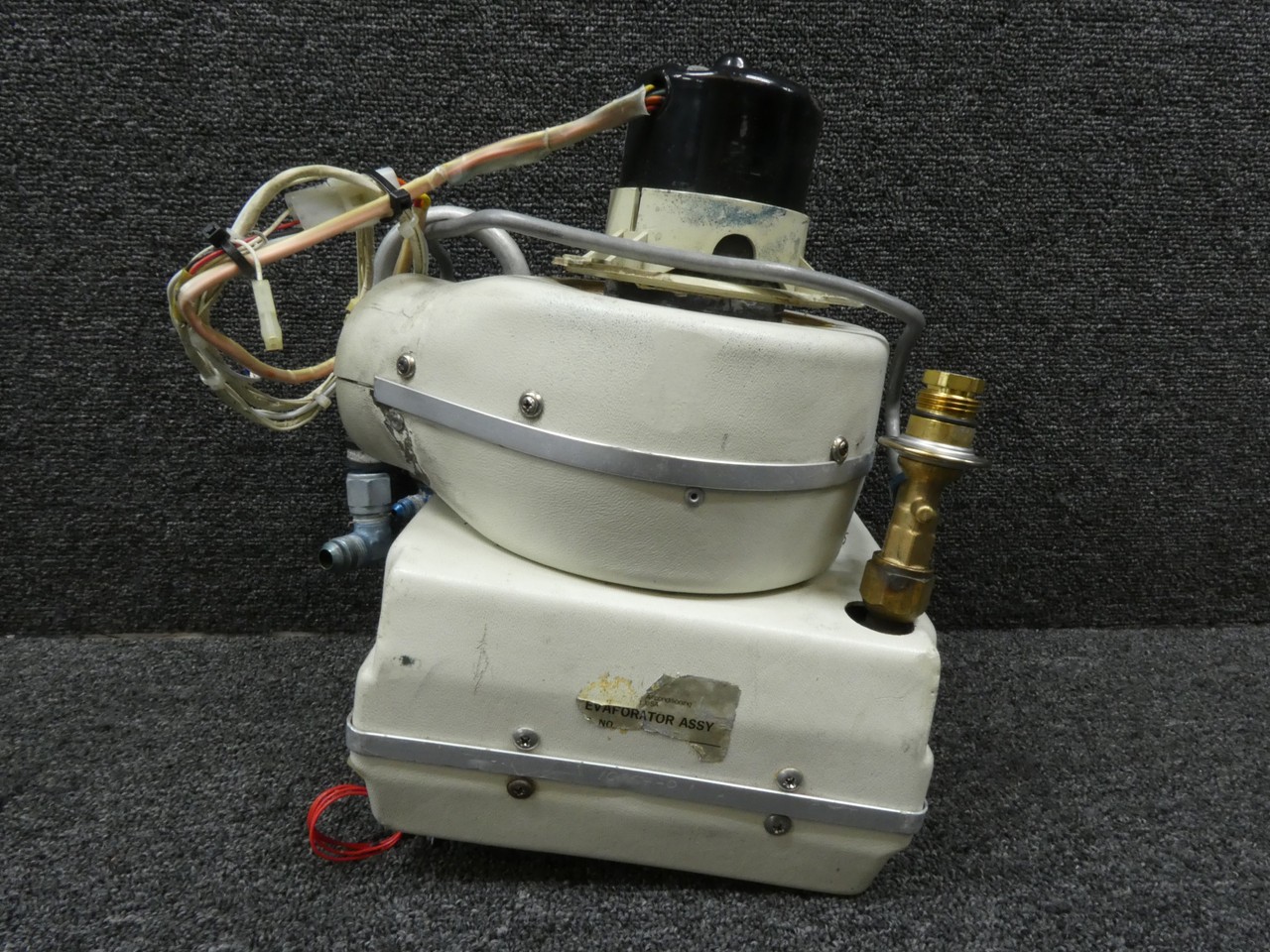 Cessna Aircraft Parts JBS300-1 (Alt: 9910158-2) Cessna 421C