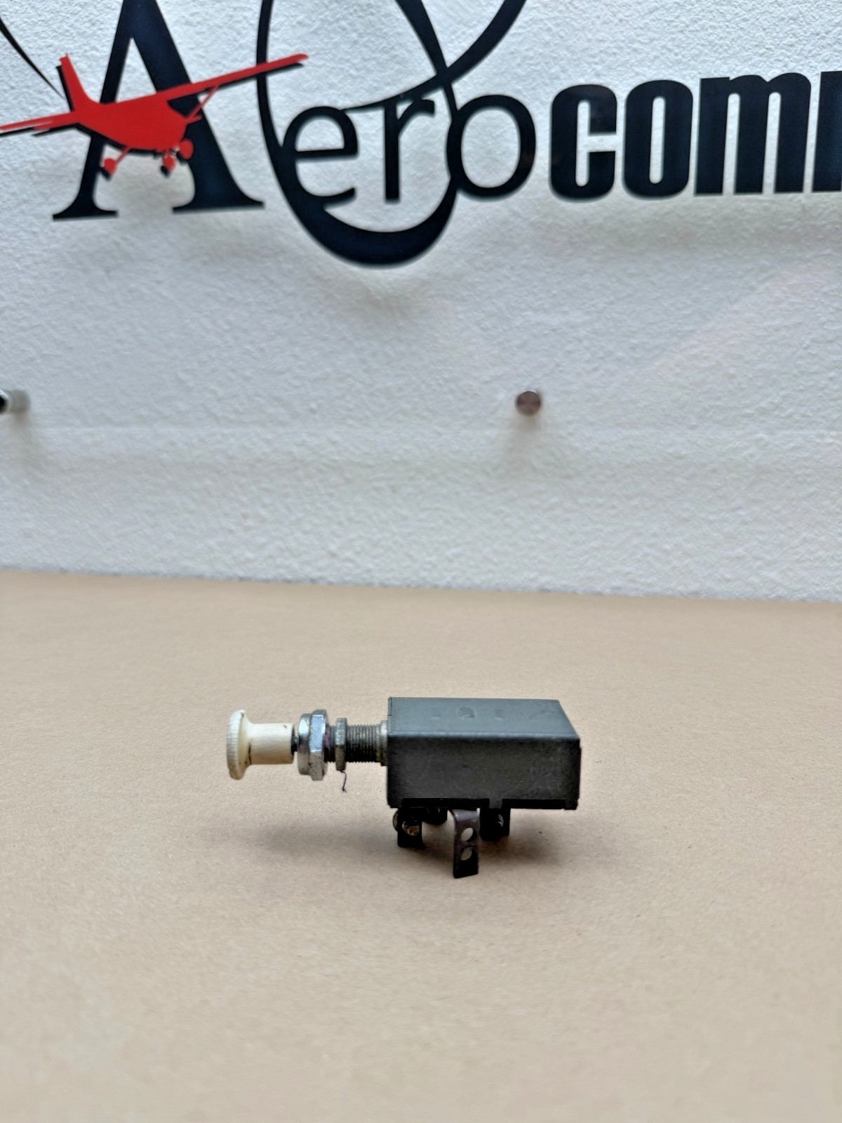 Cessna Push-Pull Landing Light Switch P