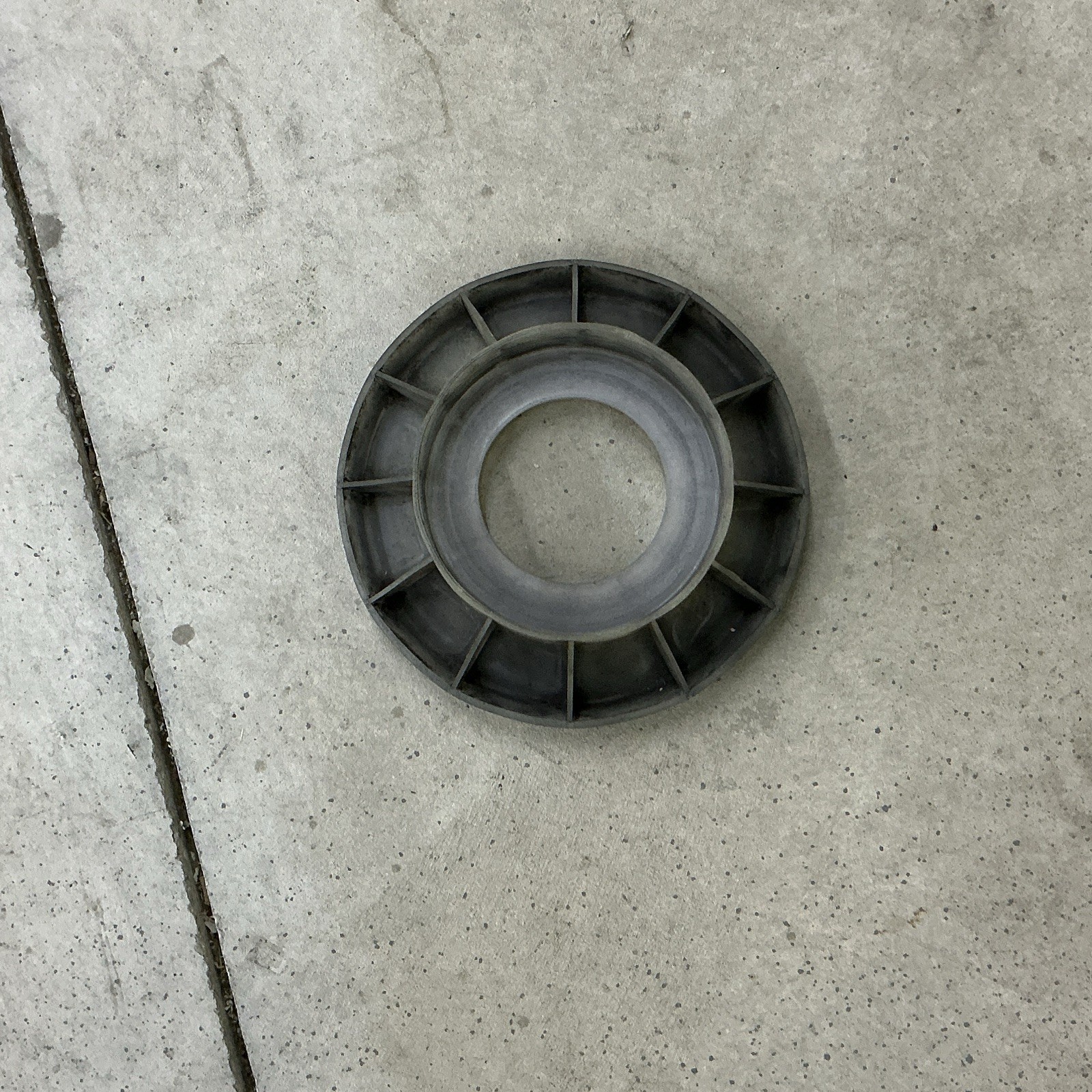 Cessna Rear Prop Support Spinner