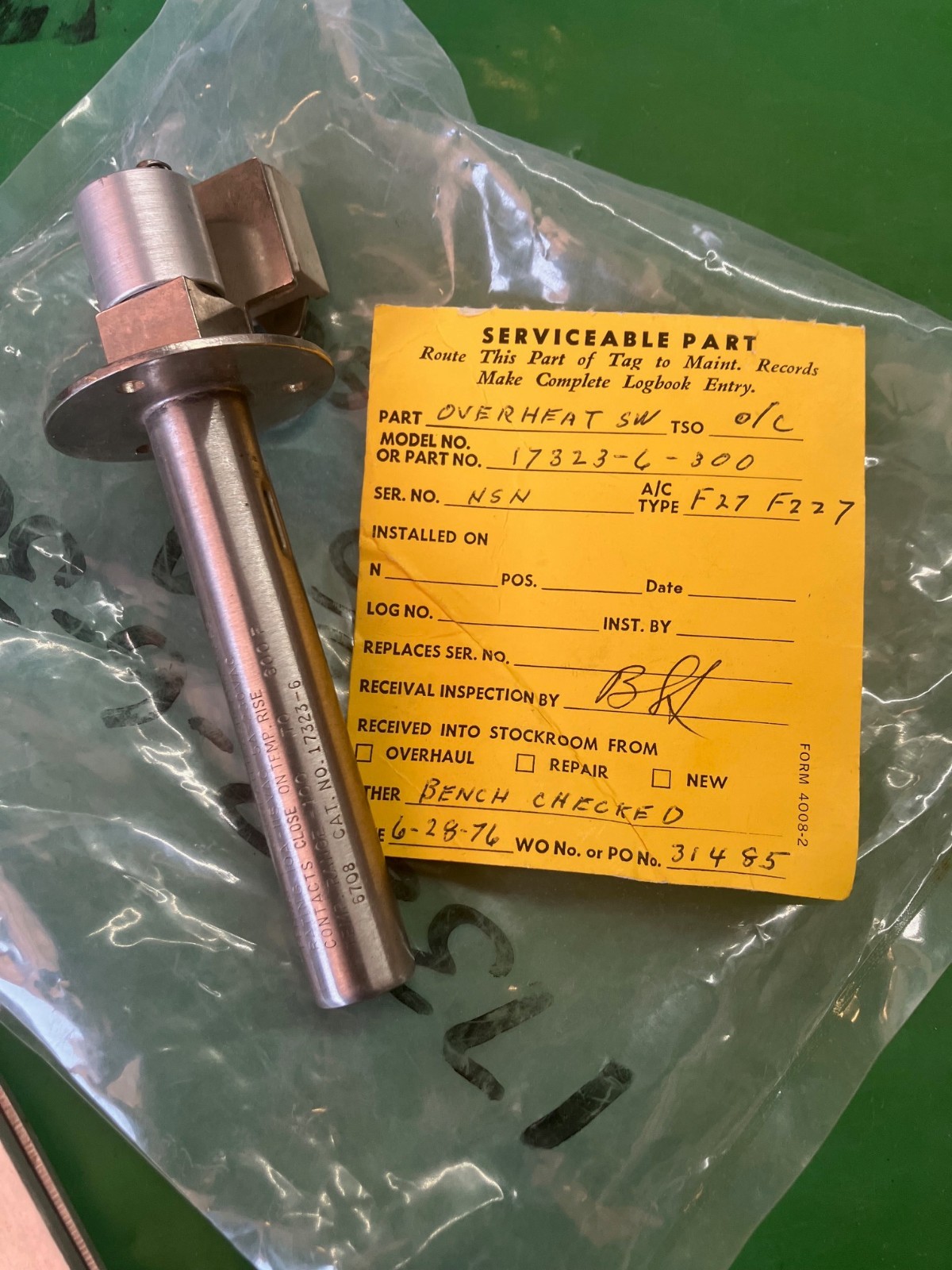 Fenwal 17323-6-300 THERMOSWITCH *SV* F27 AIRCRAFT