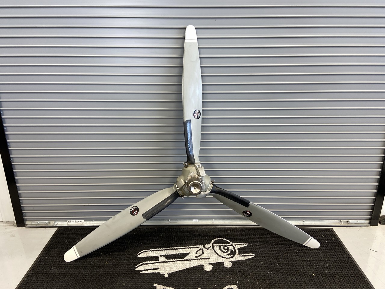 Mccauley 3AF37C516 Three Blade Propeller Assembly