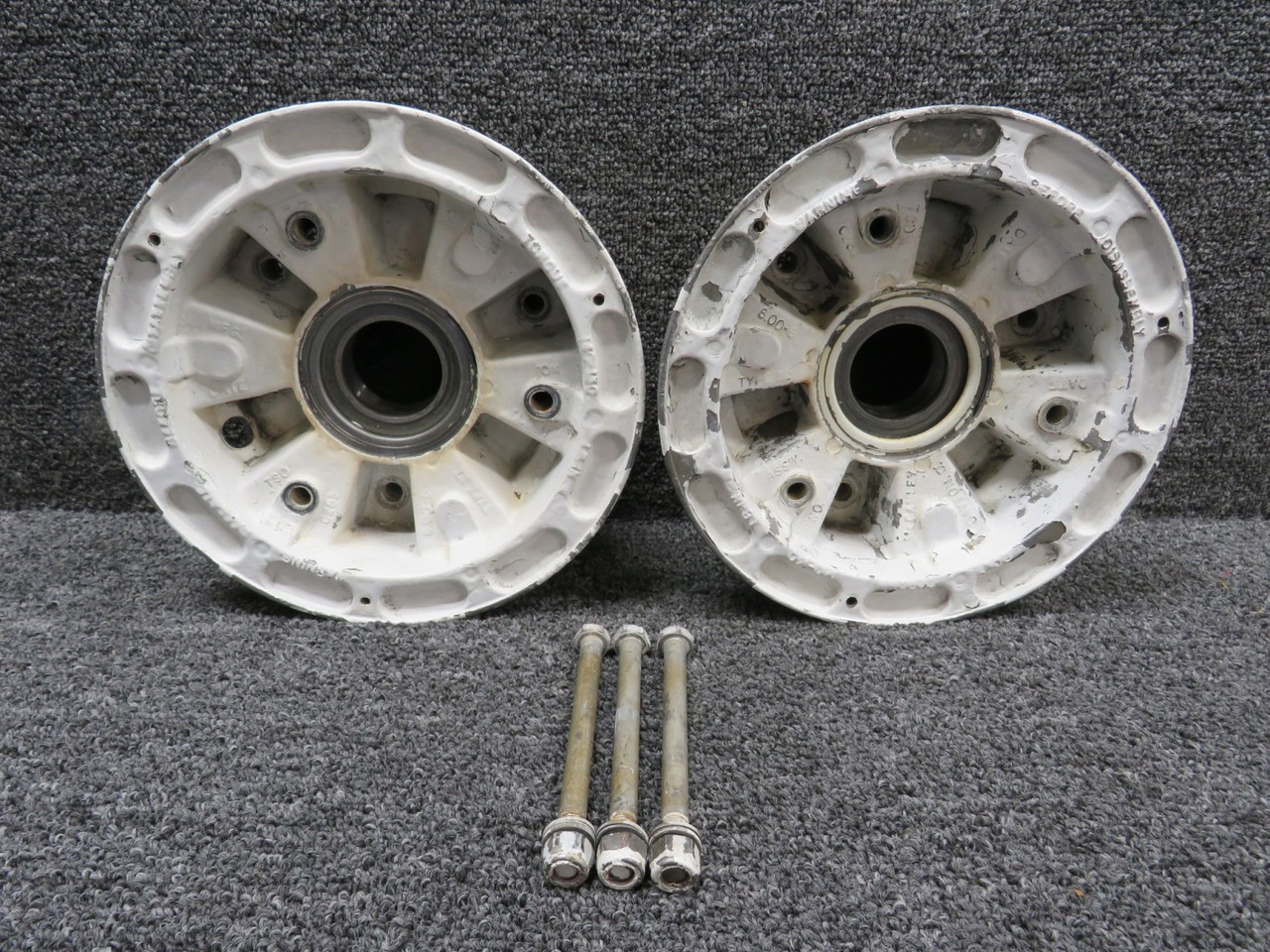 Mccauley D-30666, D-30656 6.00-6 Nose Wheel Assembly