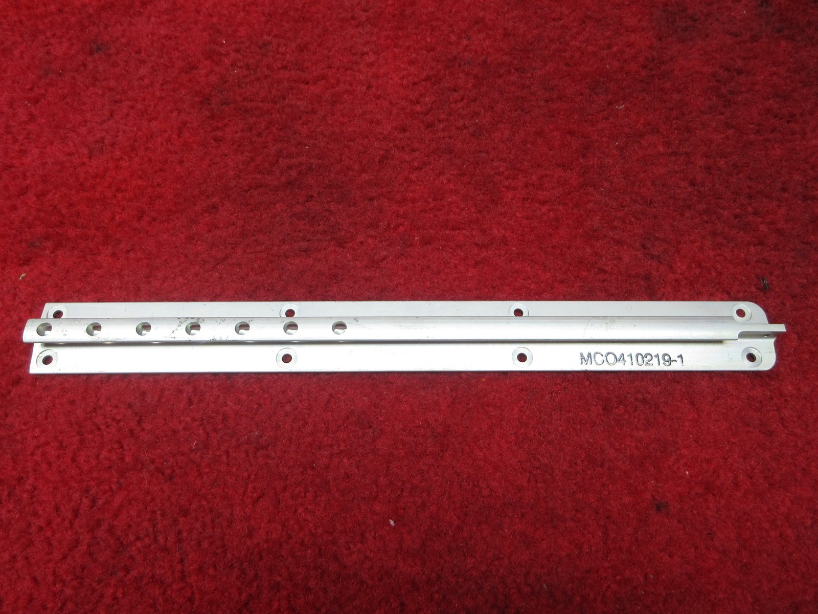 Mcfarlane Cessna 150 OUTBD Seat Rail