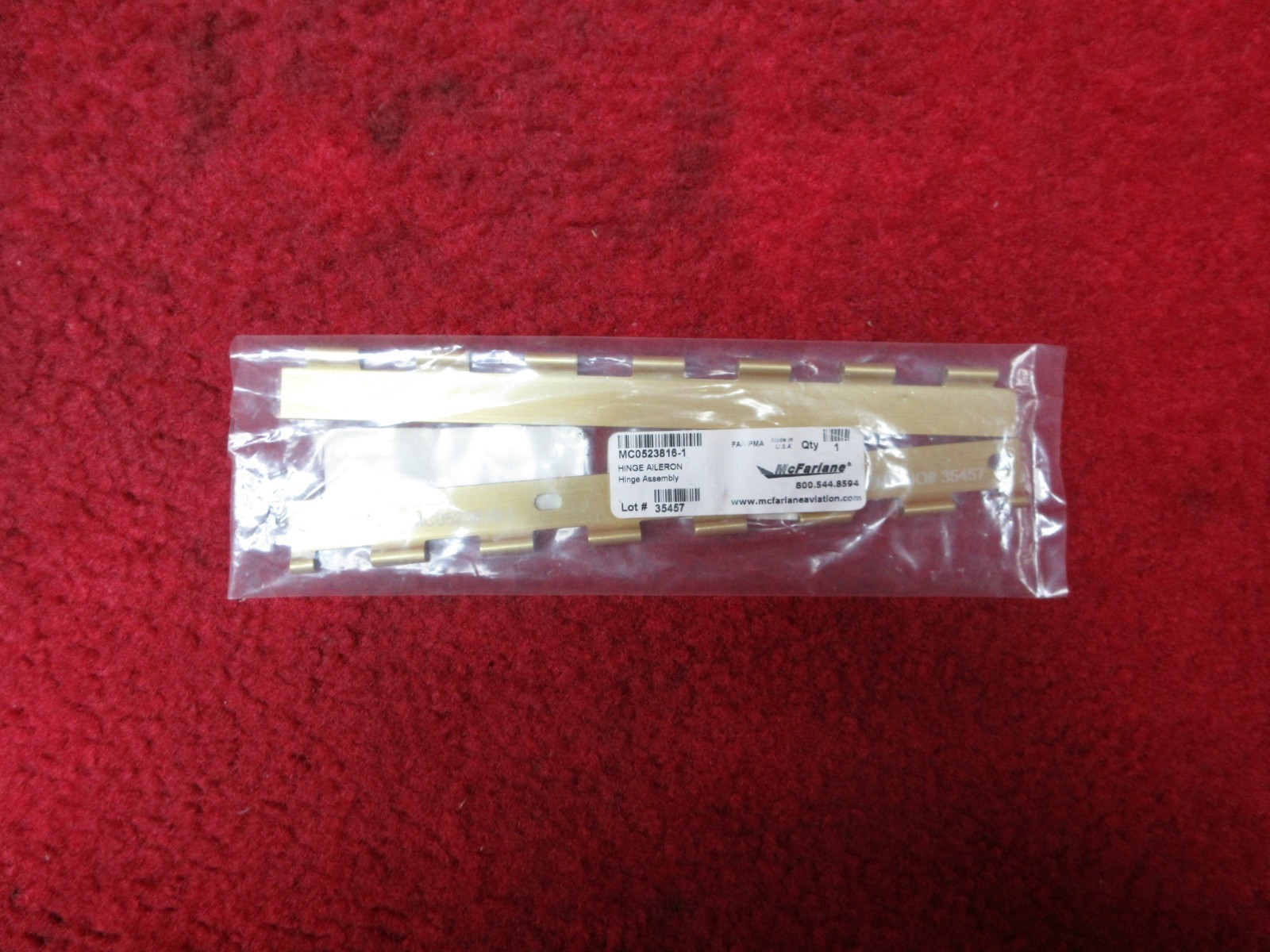 Mcfarlane Cessna Aileron Hinge PN MC0523816-1, 0523816-1
