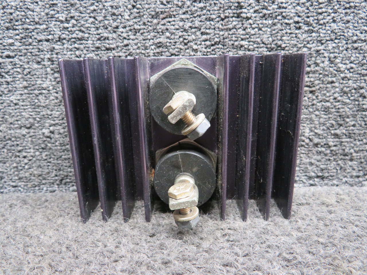 Piper Aircraft Parts 37409-000 Piper PA34-200T Circuit Breaker