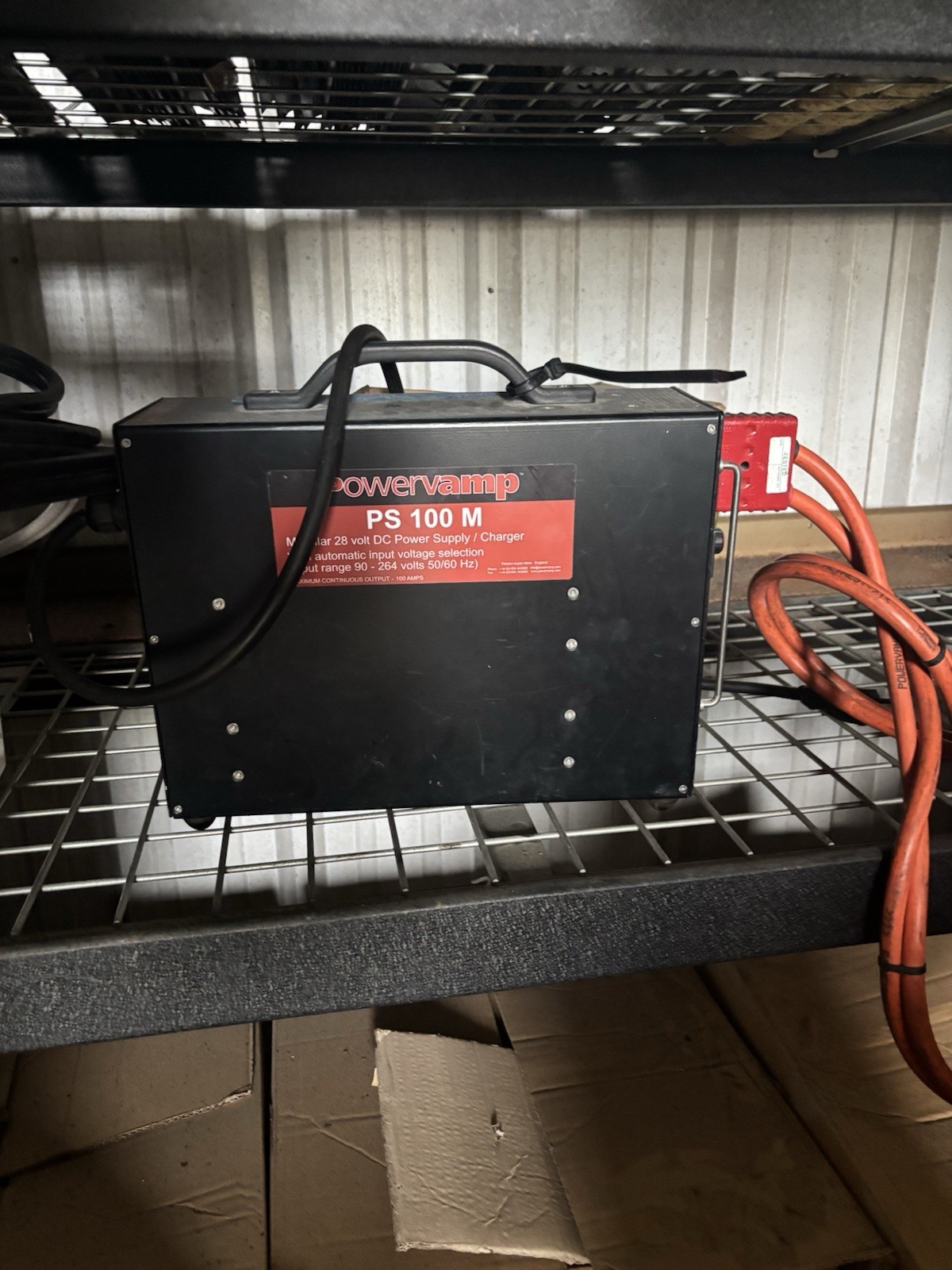 Power Vamp 28 volt aircraft power supply