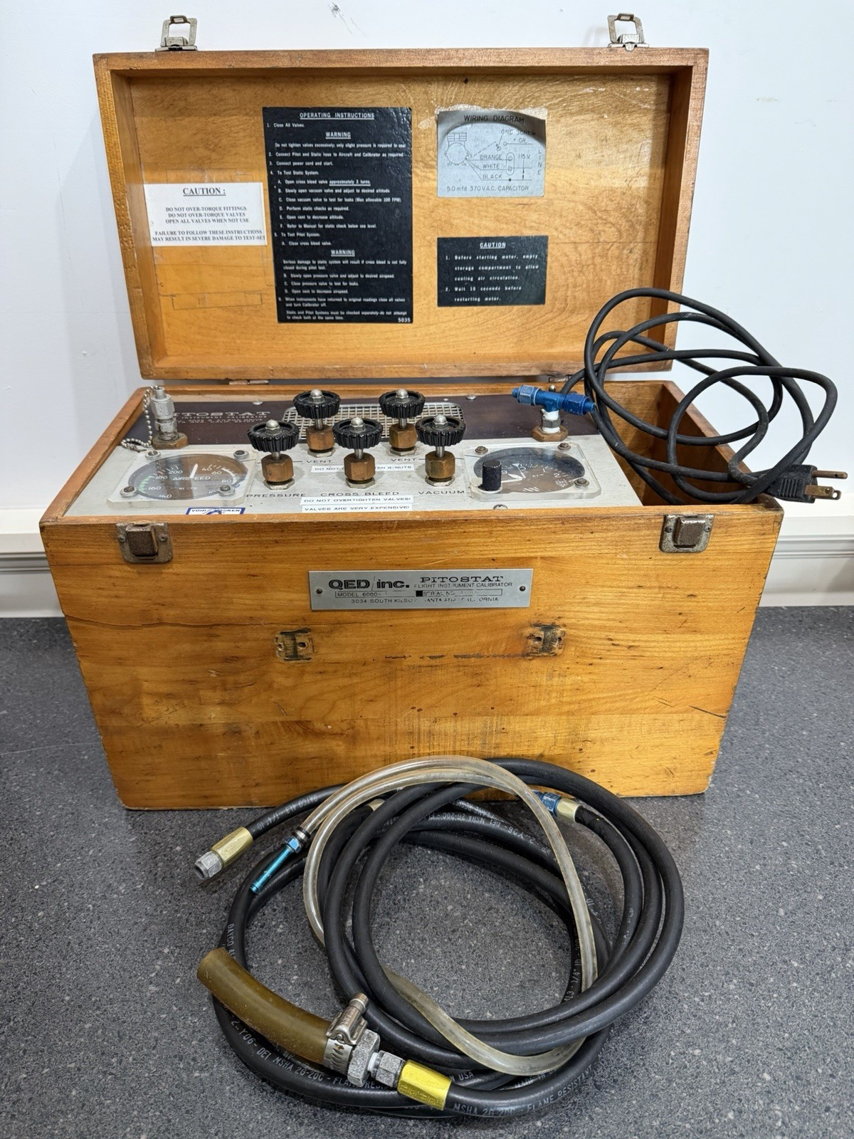 Qed Inc QED Pitostat Flight Instrument Calibrator