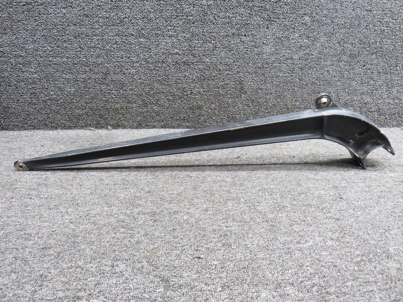 Schweizer 269A3120-8L 269C Forward Landing Gear