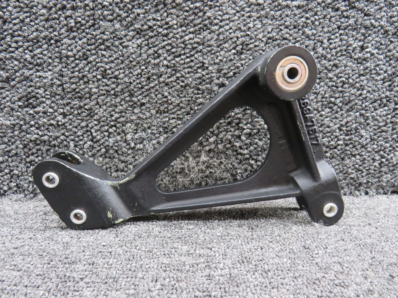Schweizer 269A7517 269C Cyclic Torque Tube Bellcrank