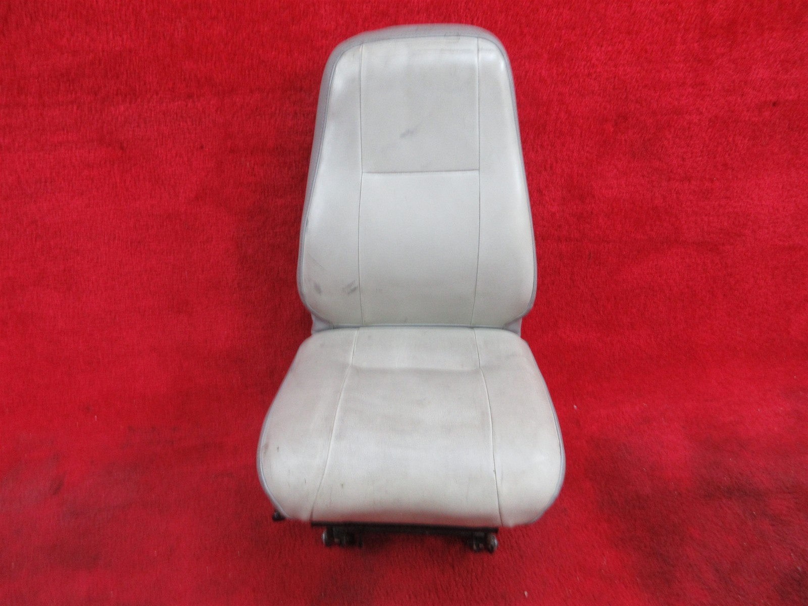 Unbranded Piper LH Front Seat