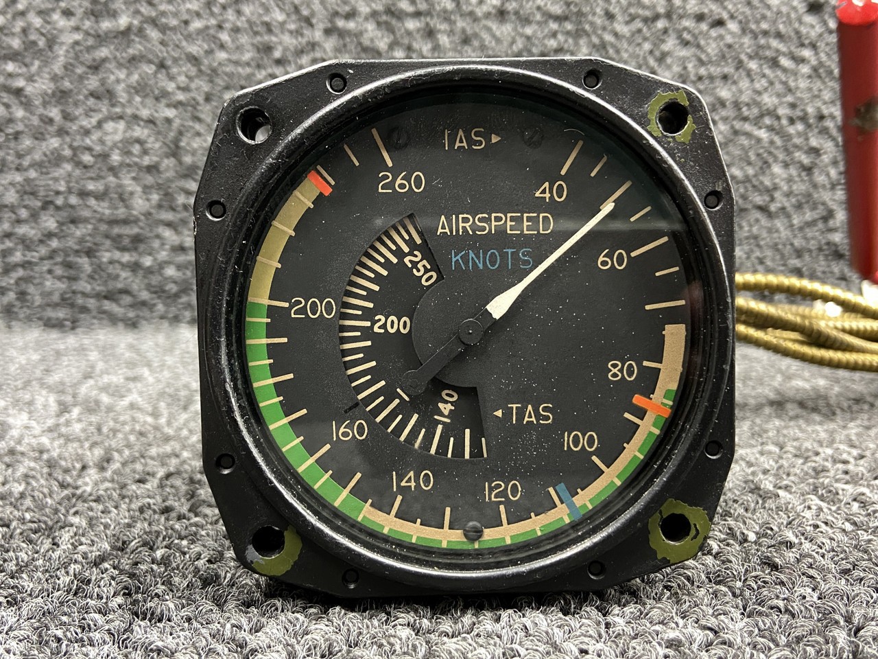 Us Gauge AW2823AK04 (Alt: C661045-0304RX) True Airspeed Indicator