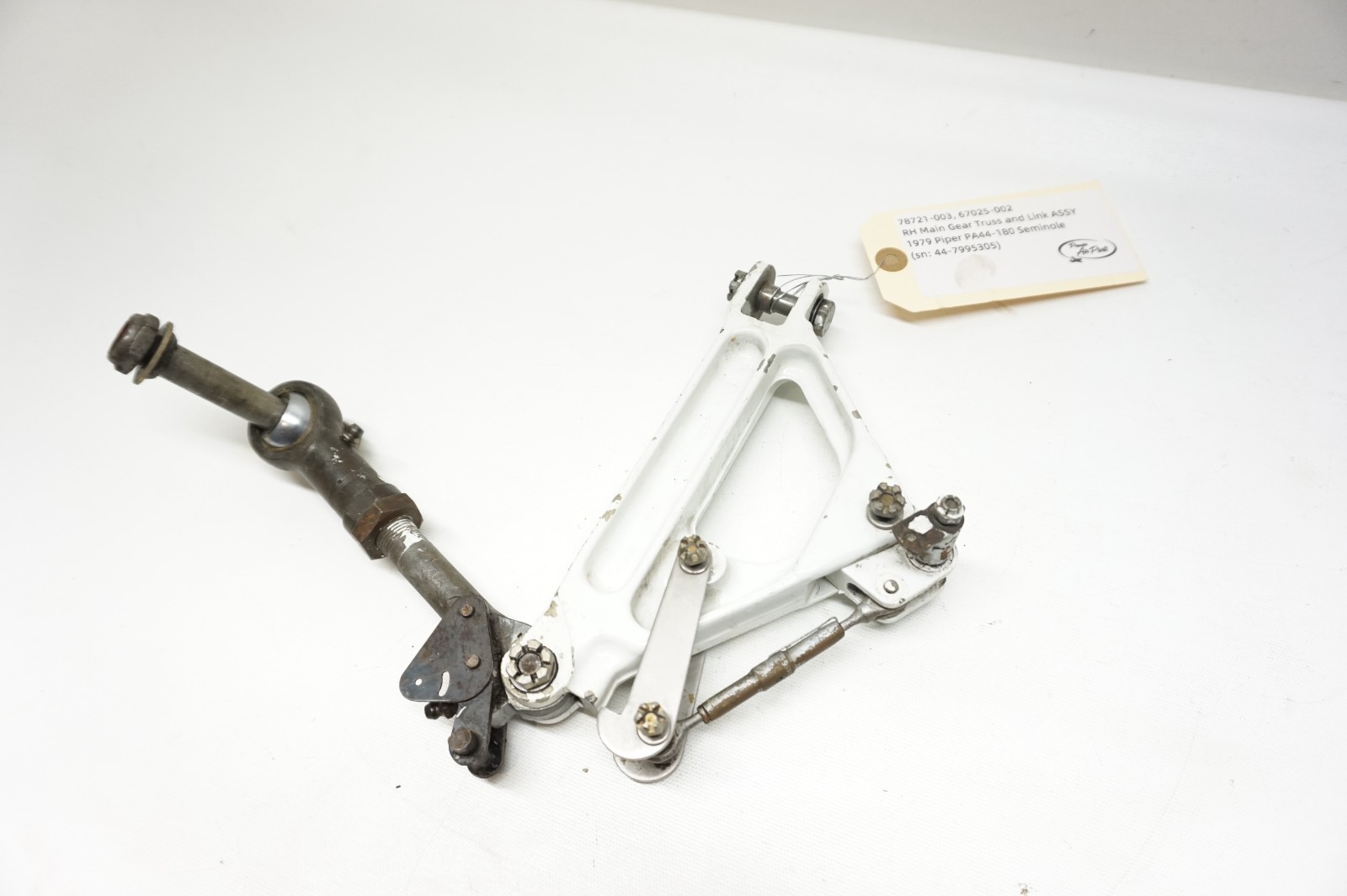 Unbranded Piper Seminole R