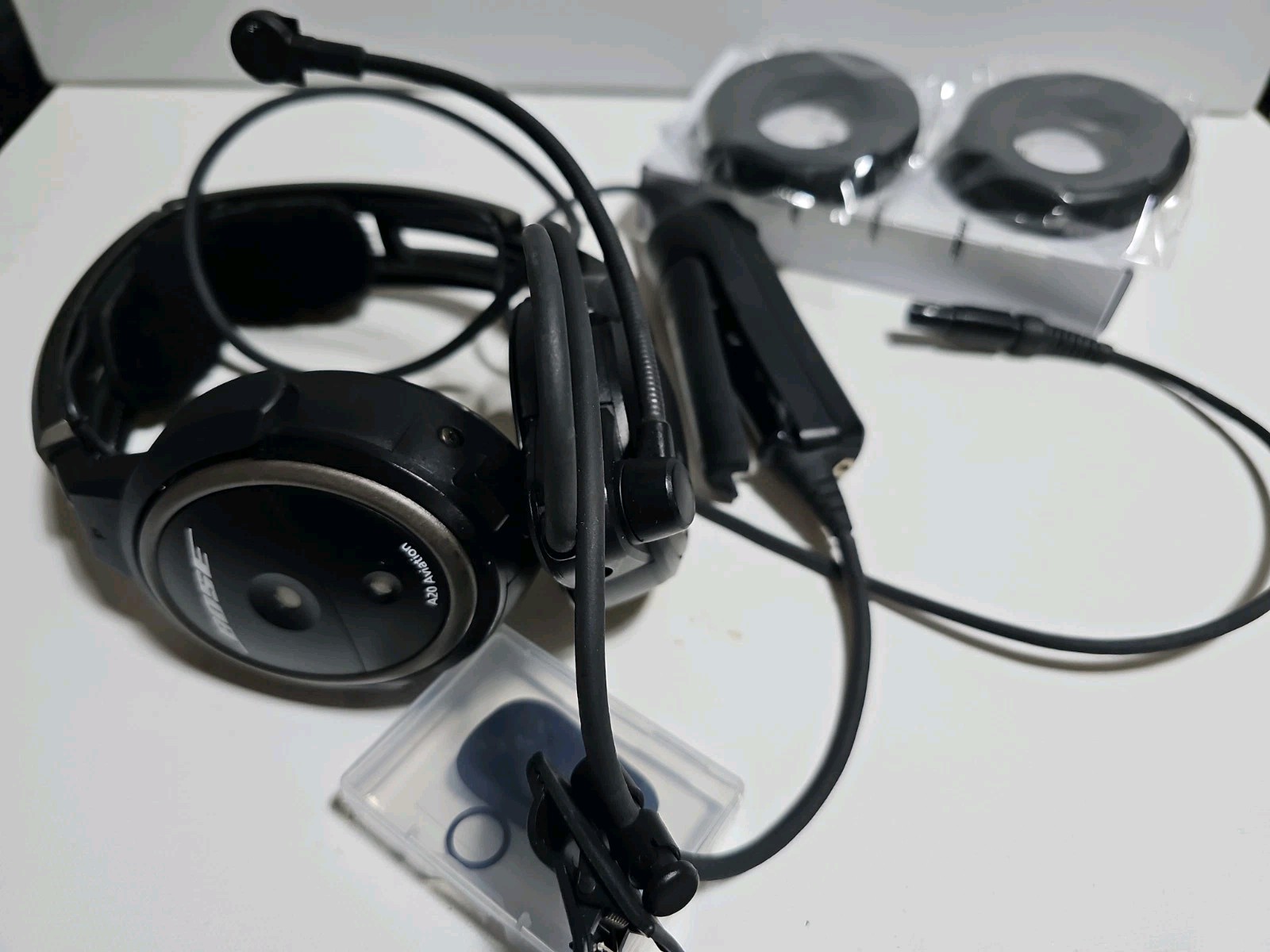 Bose A20 Aviation Headset Single Lemo
