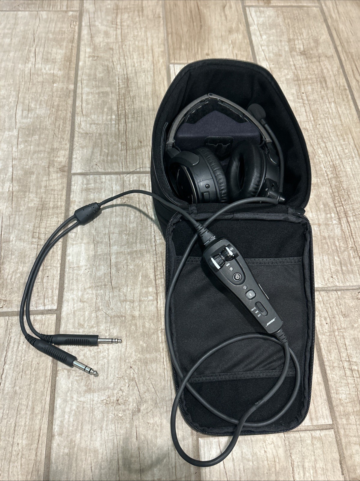 Bose A20 Aviation Headset with Bluetooth