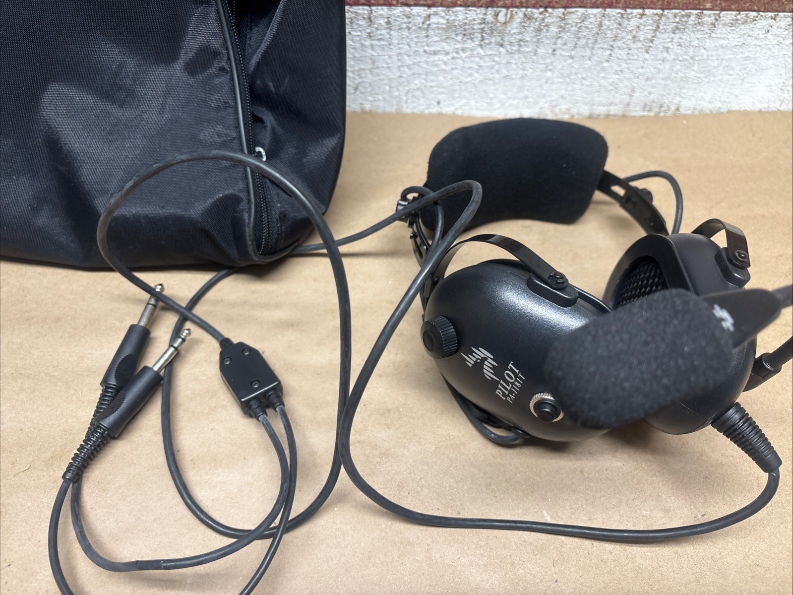 Pilot Usa PA-1181T “The Eliminator” Aviation Headset