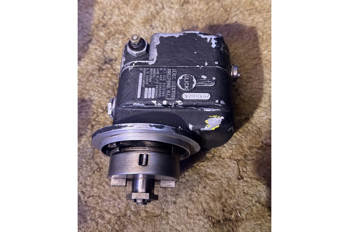 Slick Magneto Model 4001