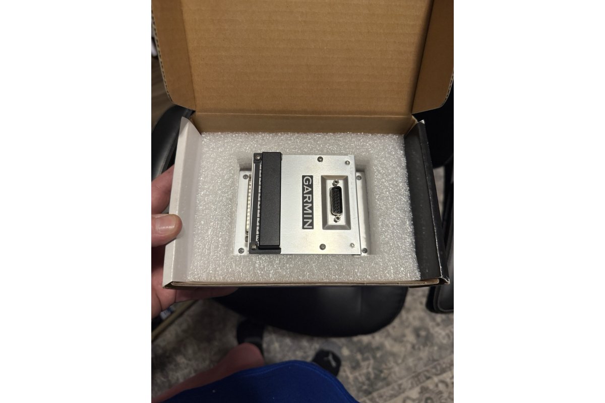 Garmin GAD 27 Control Interface 010-01525-01