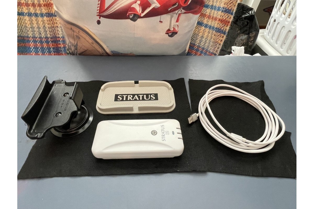 Appareo Stratus 2S Portable ADS-B Receiver
