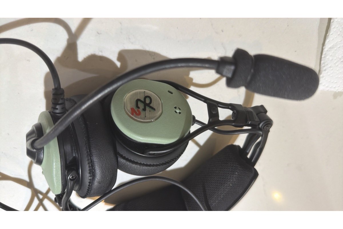 David Clark DC PRO-X2 Headset Aircraft Good
