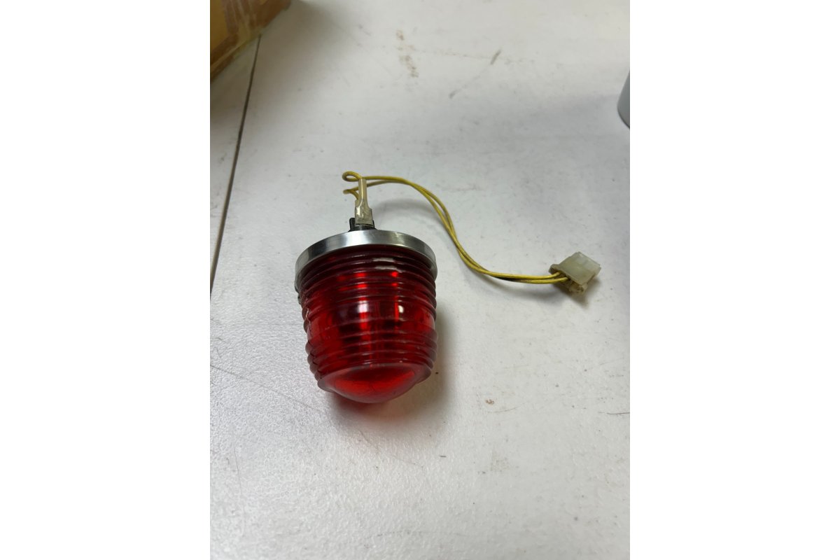 Cessna Aircraft Parts C621001-0102 Cessna Flashing Beacon Light Assembly