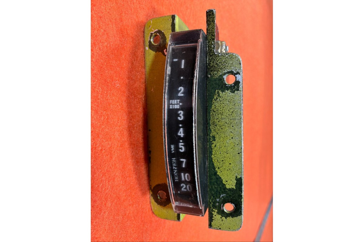Bonzer VME Radar Altimeter Indicator Gauge - N1409