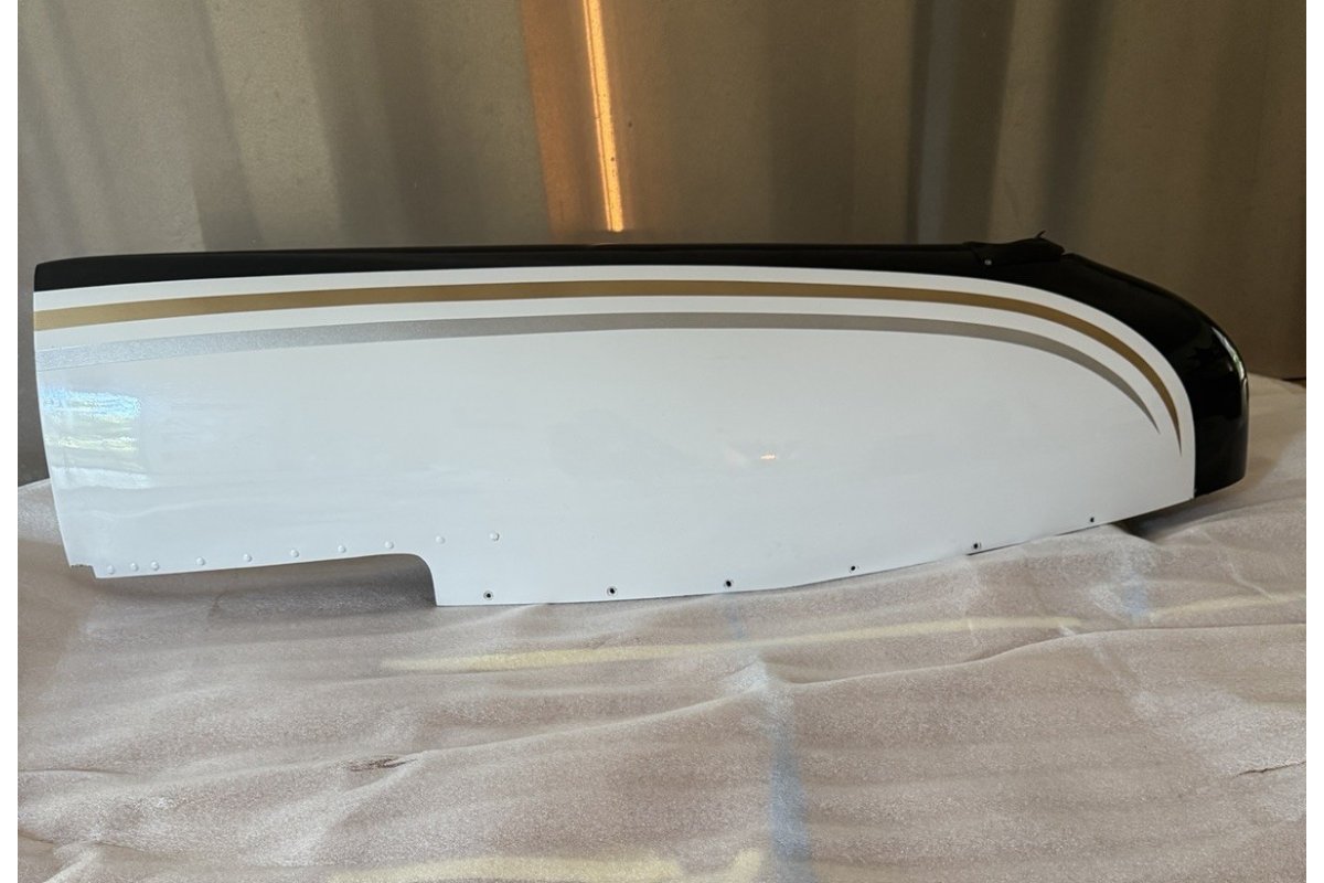 Not Available CESSNA 210 Left Hand Wing
