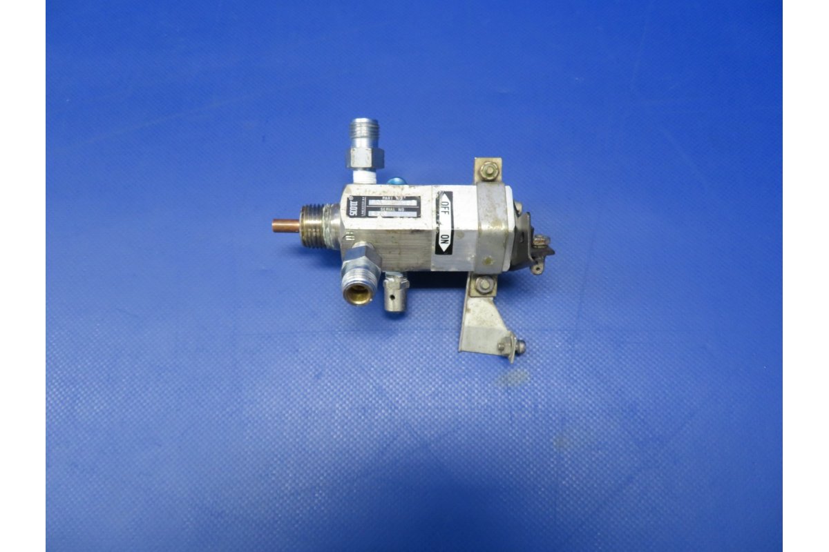 Cessna 421 Scott Oxygen Tank Regulator P
