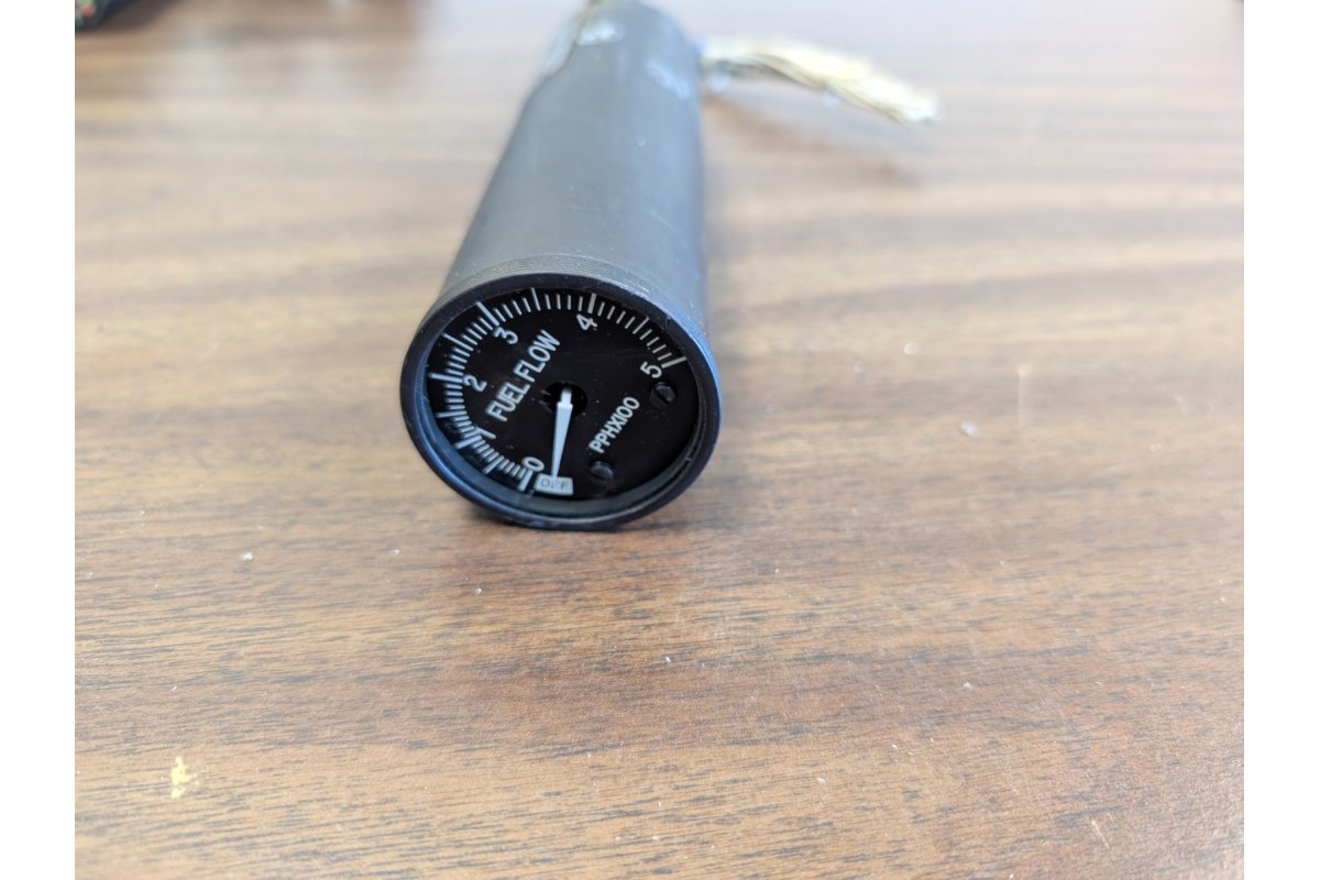 Cessna Ragen DSFF1785 Fuel Flow Indicator 9910338-1