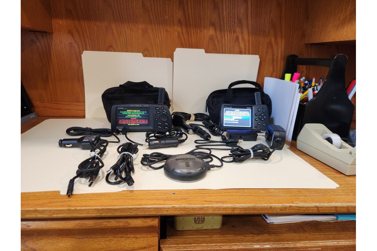 Garmin GPSMAP 496 and GPSMAP 295