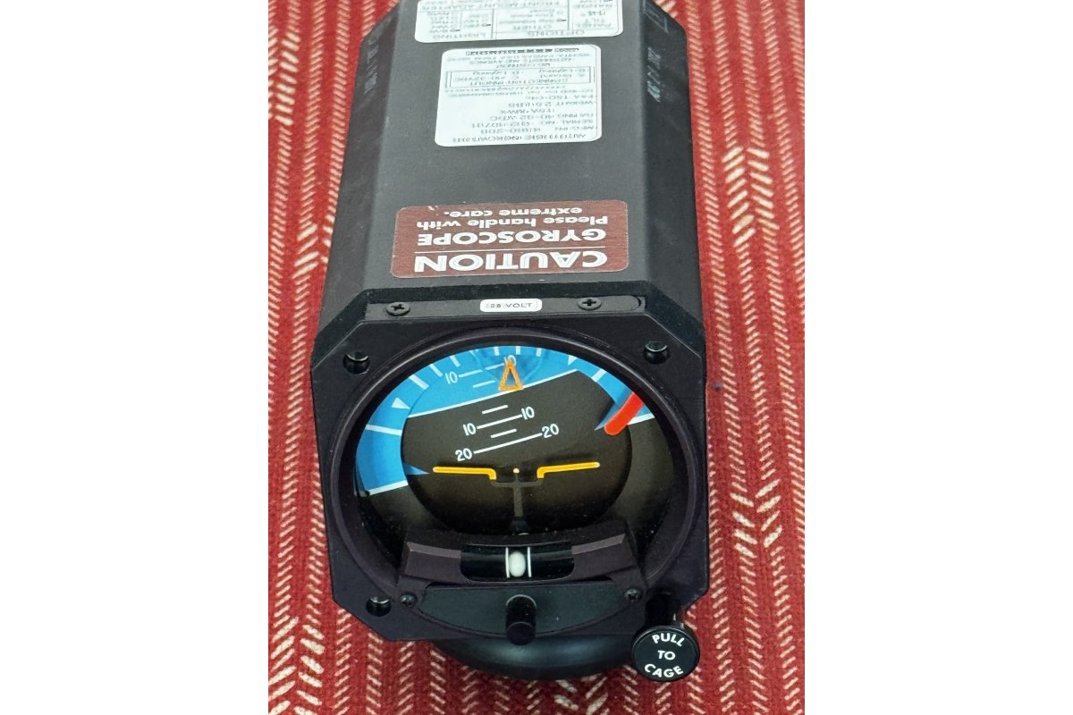 Garmin Analog Backup Gauges & GRT 10
