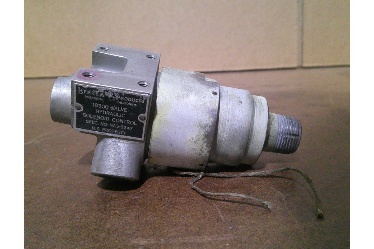 Bertea Products Aircraft Hydraulic Valve Solenoid Control