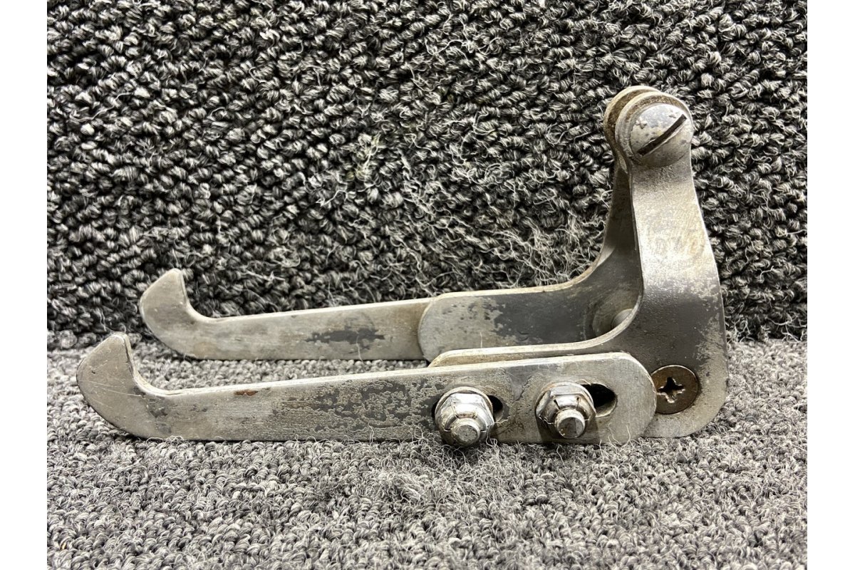 Cessna Aircraft Parts 5041023-7, 5041023-5 Cessna 310Q Main