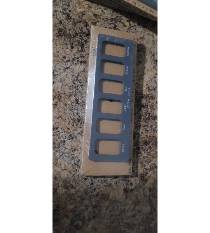 Piper New Illuminated Switch Panel Pn# 580-808
