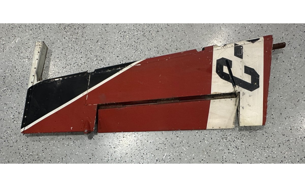 Piper PA23-250 AZTEC RUDDER ASSY WITH