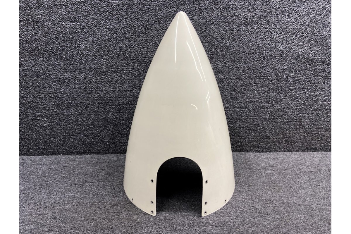 Cessna Aircraft Parts D3651 Cessna 310Q 3-Blade Propeller Spinner