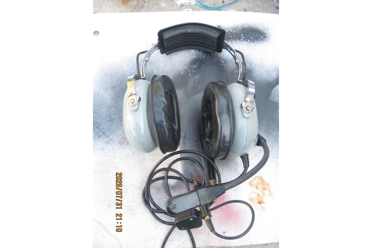 Avix AVIATION HEADPHONES DUAL PLUG BOOM