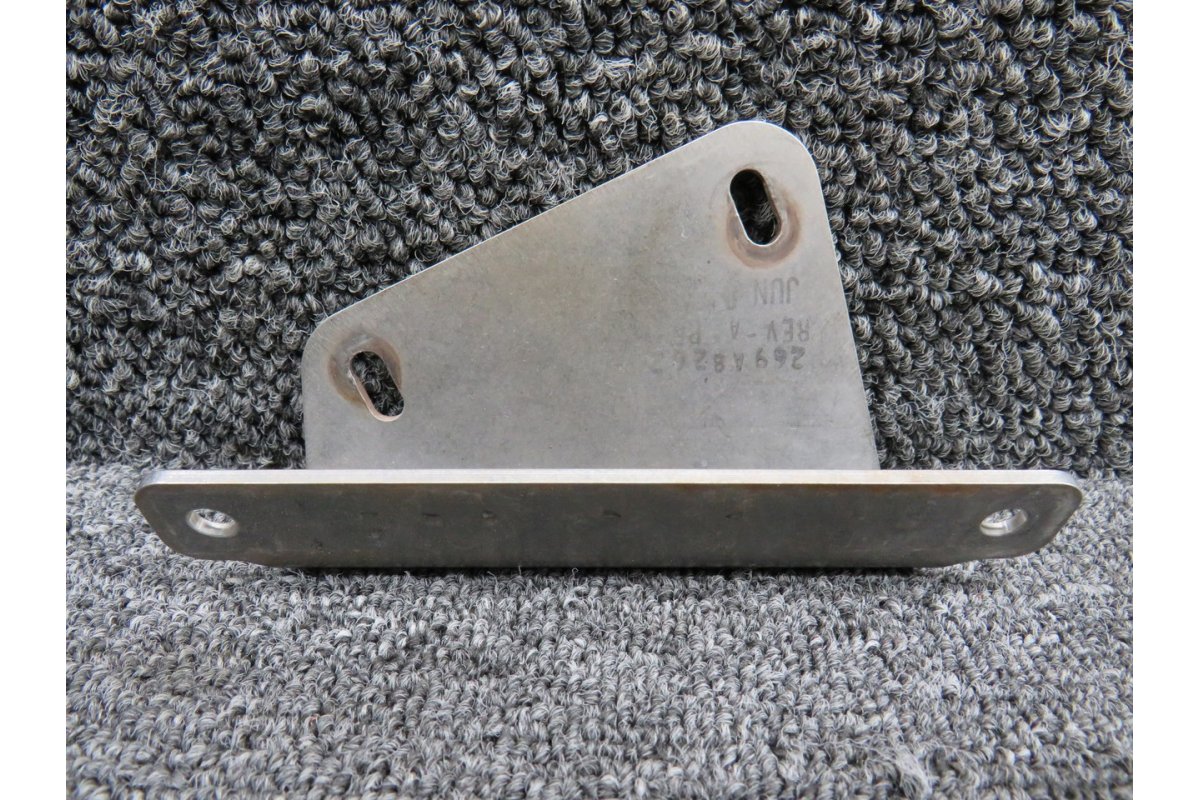 Schweizer 269A8262-1 269C Upstack Exhaust Bracket