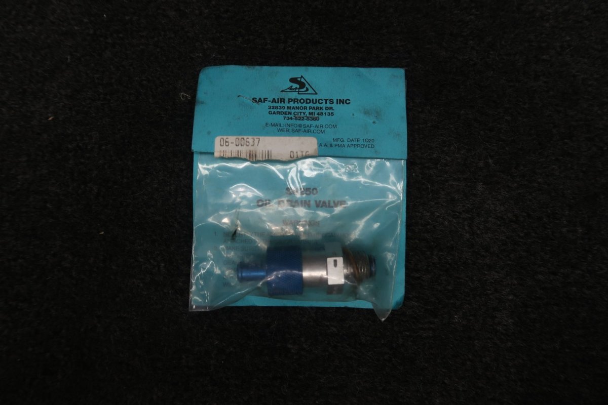Saf-Air NEW! Cessna 182 Oil Drain Valve